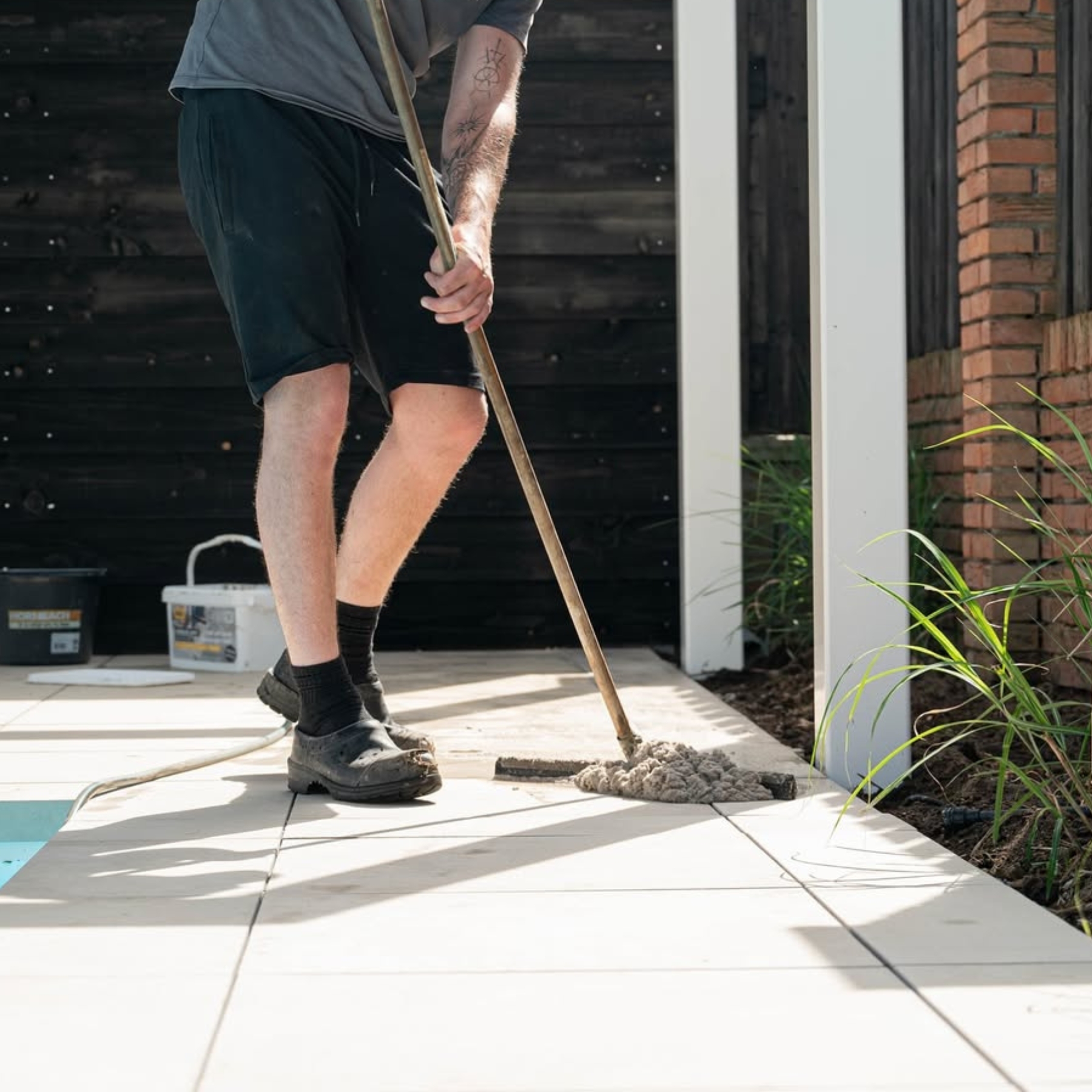 Onkruidvrij terras realiseren