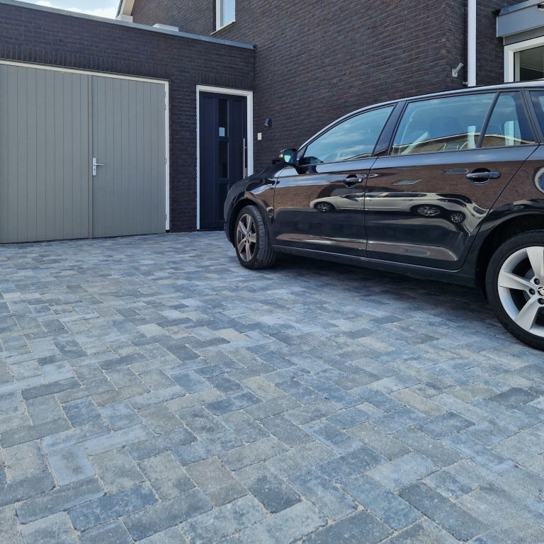 Stonique getrommelde Betonklinker 6 cm Grijs_Zwart BKK (2)